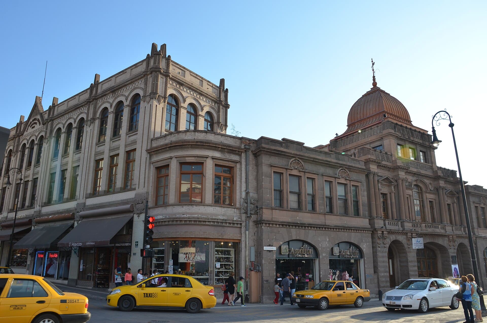 Saltillo — Clara Contigo